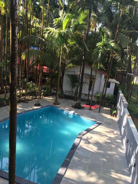 Swimming Pool Cottage Alibag With Meals