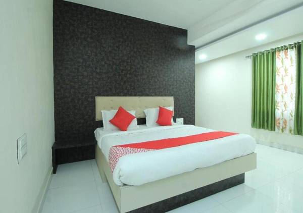 STAYMAKER Regal Residency