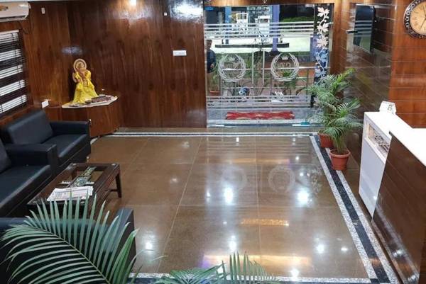 Sarojinee Residency