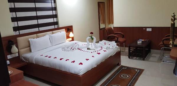 Sarojinee Residency
