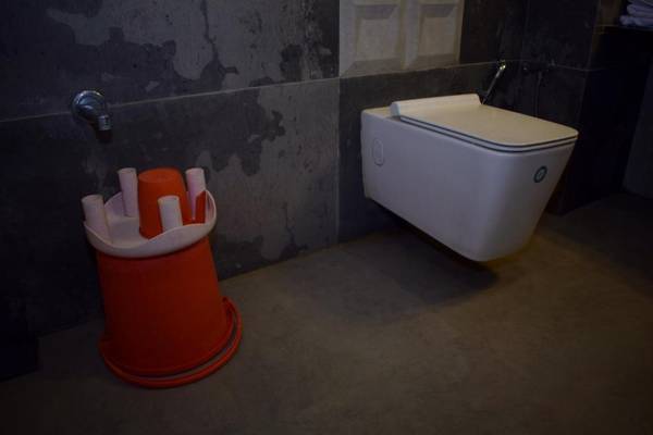 Hotel Sunrise Palace By Sky Stays