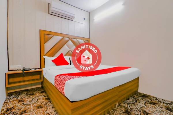 OYO JAL138 Hotel White Western