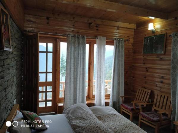 Ishan Log Huts- Boutique Homestay- since 1999