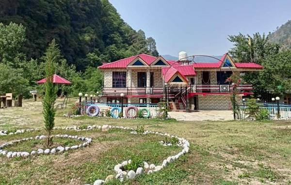 PinParvati Greathimalayan homestay river side