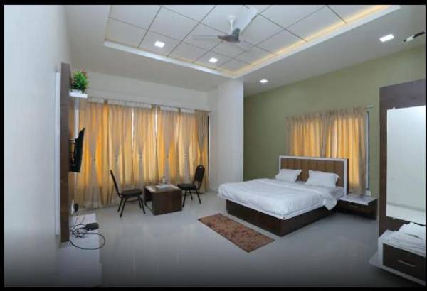 Hotel KV Pride Chikhli Maharashtra