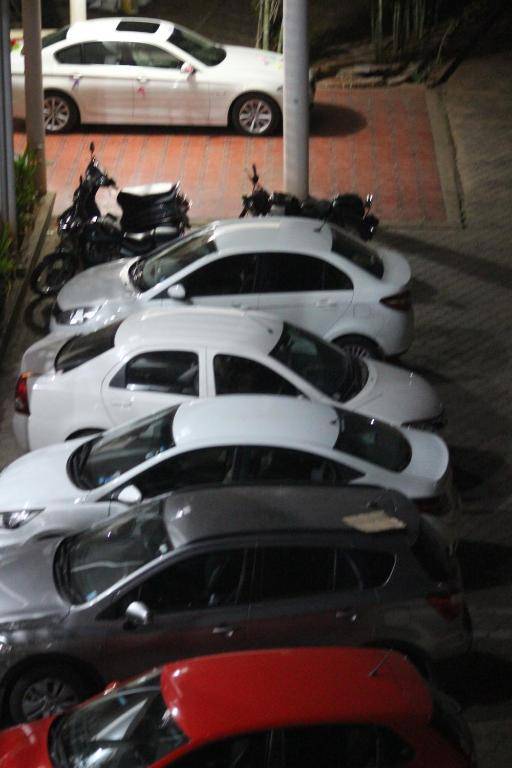 Hotel Parth Residency