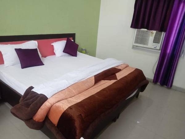 Hotel Siddharth By WB Economy