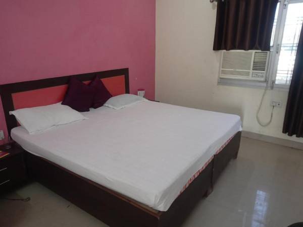 Hotel Siddharth By WB Economy