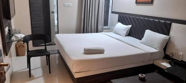 Capital O 82733 Hotel Devashish