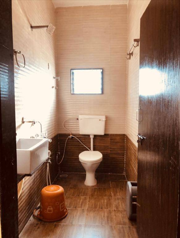 Shrinivas Residency Ac Lodging