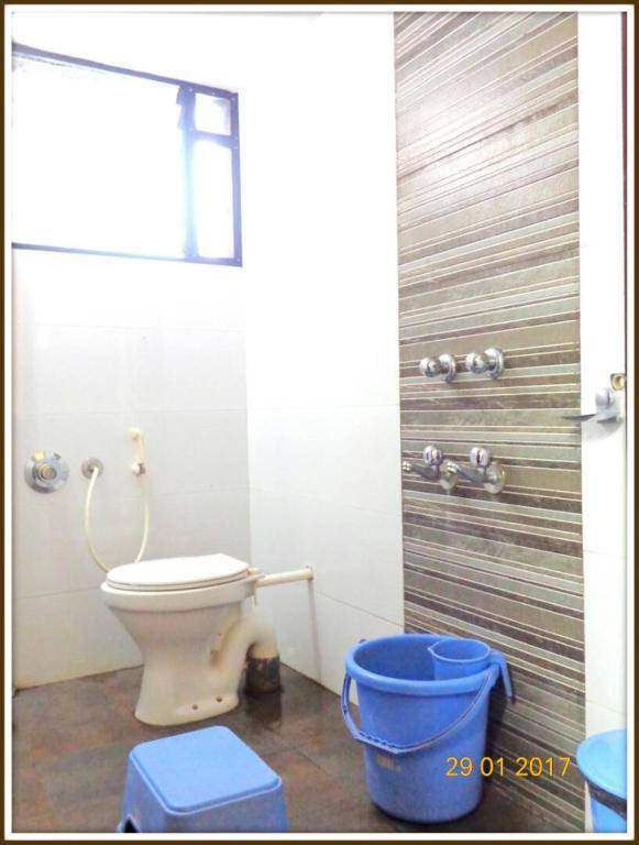 Ambika Yatri Niwas Kolhapur