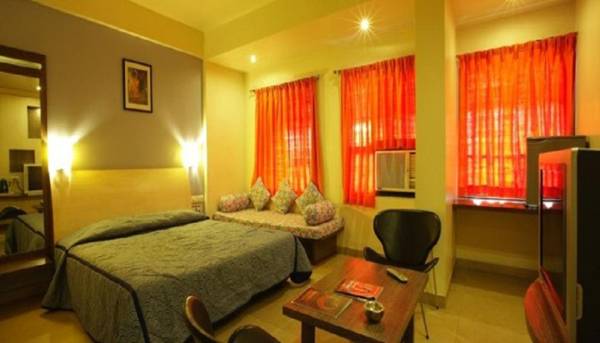 Hotel Orient Crown Kolhapur