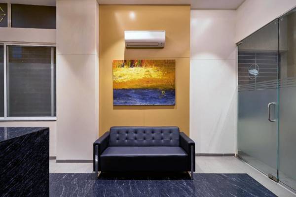 Hotel Elite Inn 
