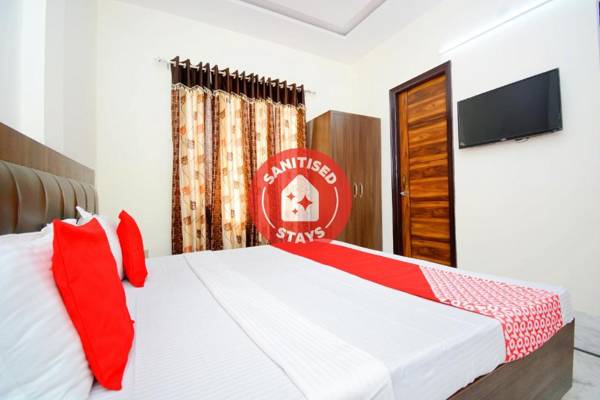 OYO 38787 Hotel Red Rose