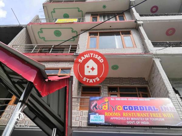 OYO 82940 Rudhra Cordial Inn