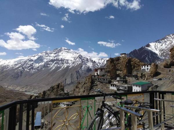 Hotel Dhankar Heights