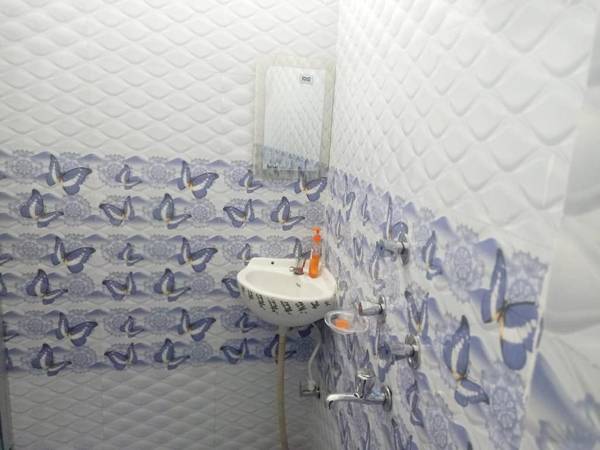 Hotel Modern Palace By Kripanya