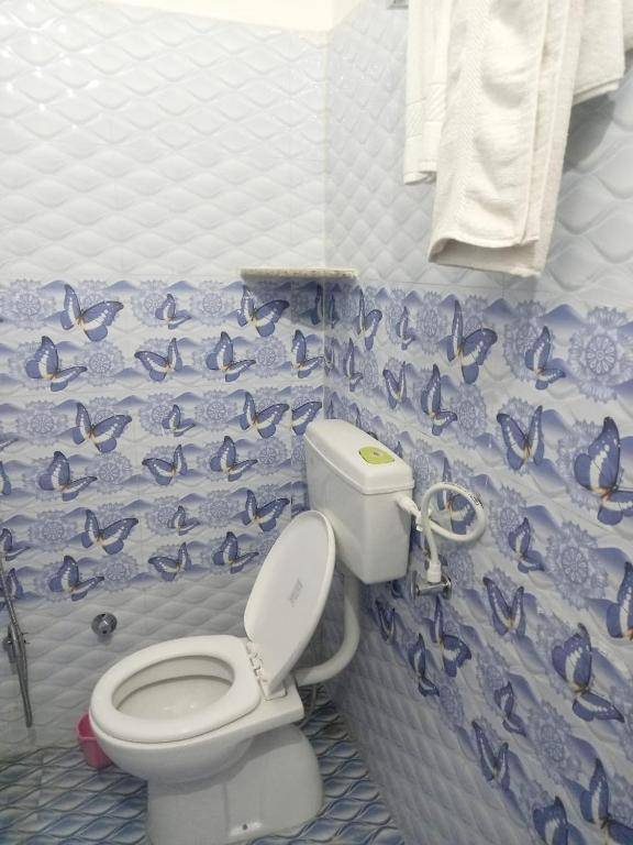 Hotel Modern Palace By Kripanya