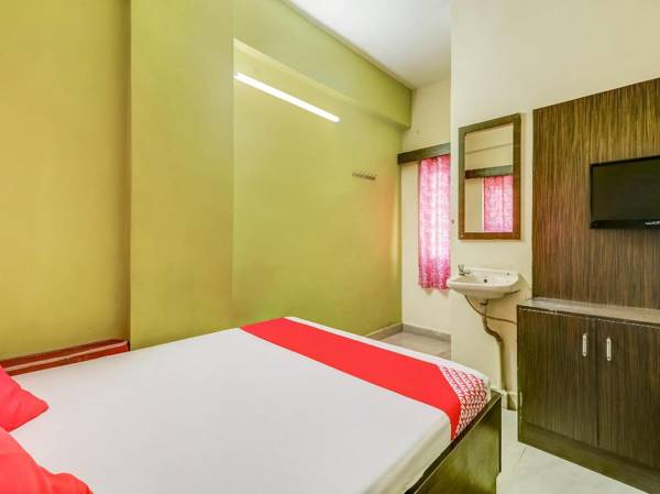 OYO 85487 Hotel Mahaveer Residency