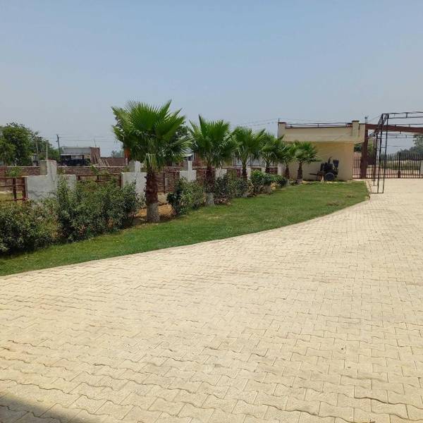 OYO 90442 Sirohi Milan Vihar