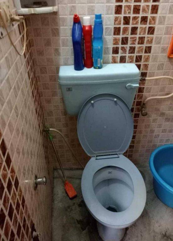 OYO 90504 Hotel Paras