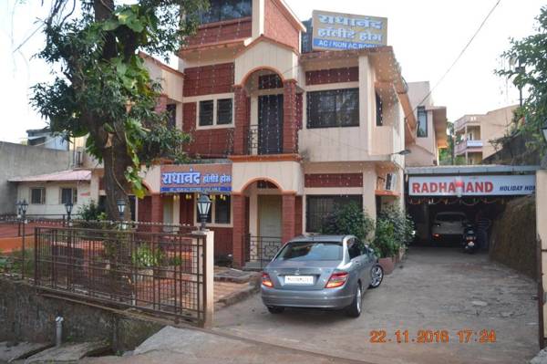 Radhanand Holiday Home