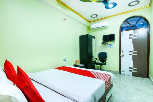 OYO 70909 Hotel Singh Palace