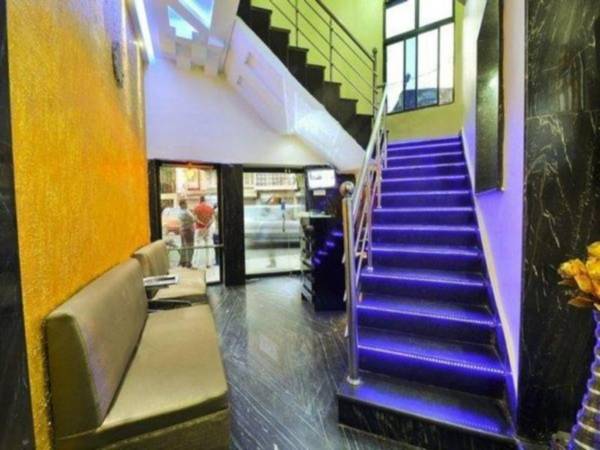 Hotel Diamond Suites