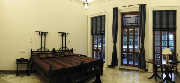 The Harrington Residency