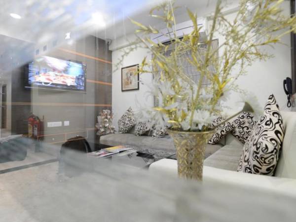 Golden Apple Boutique Hotel