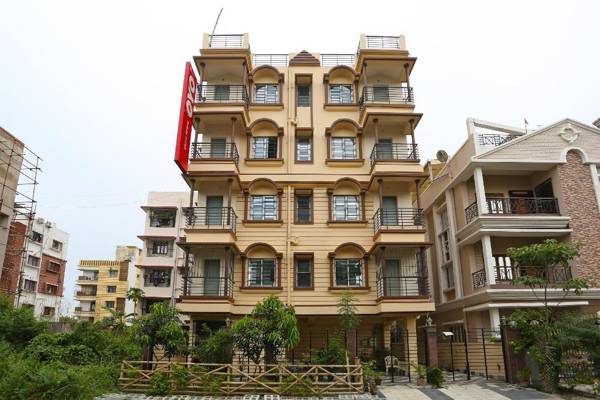 OYO Flagship 4102 GURU KRIPA