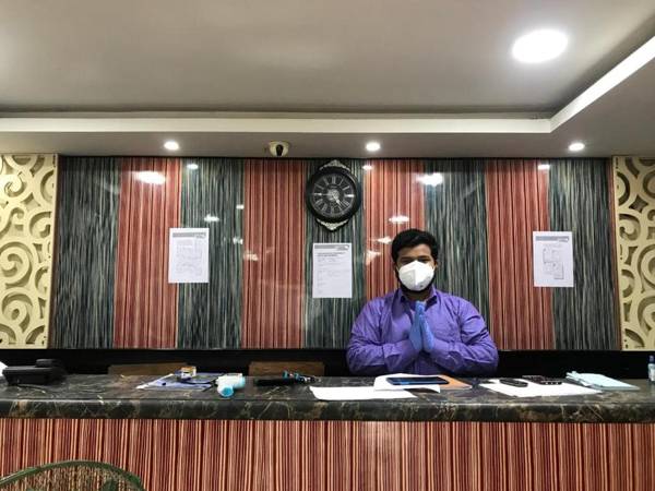 OYO 794 Hotel East Palace