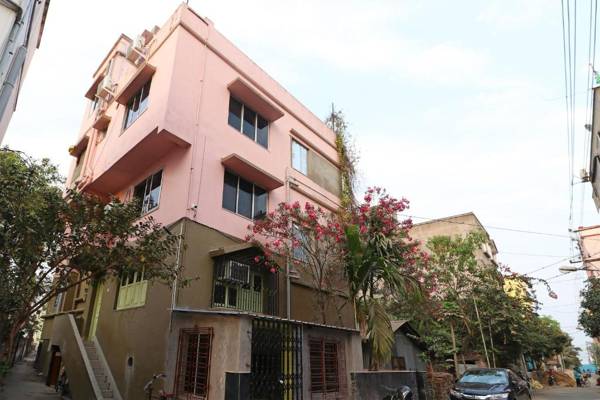 OYO 11530 Maa Tara Guest House