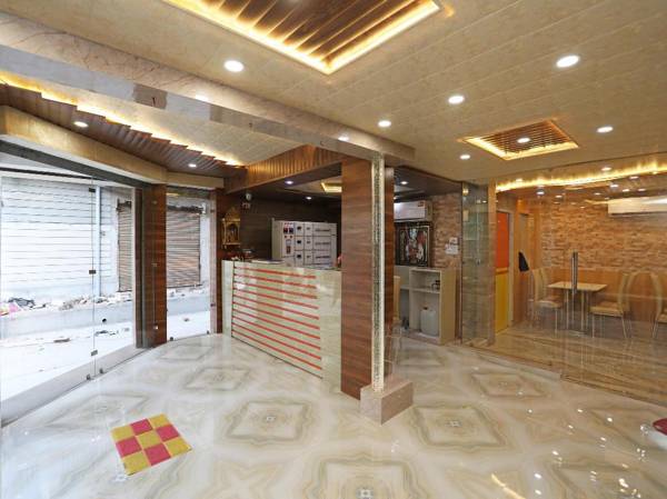 OYO 14373 Shree Krishna Hotel