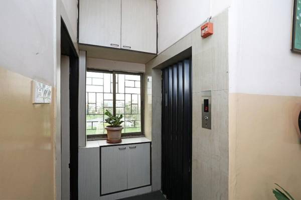 OYO Flagship 24149 Kamala Inn Dankuni