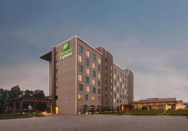 Holiday Inn Express Kolkata Airport an IHG Hotel