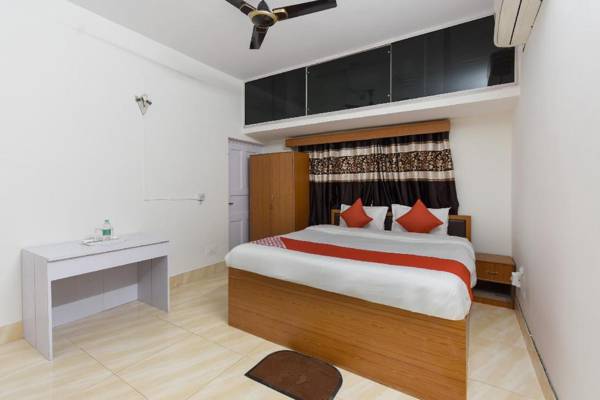 OYO 47882 Karunamoyee Guest House