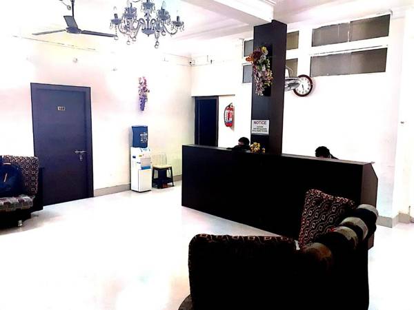 Lake Town Guest House