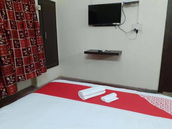 Lake Town Guest House