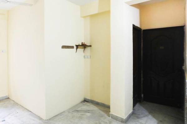 OYO 69062 City Palace