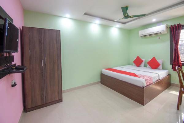 OYO Flagship 73925 Hotel Galaxy