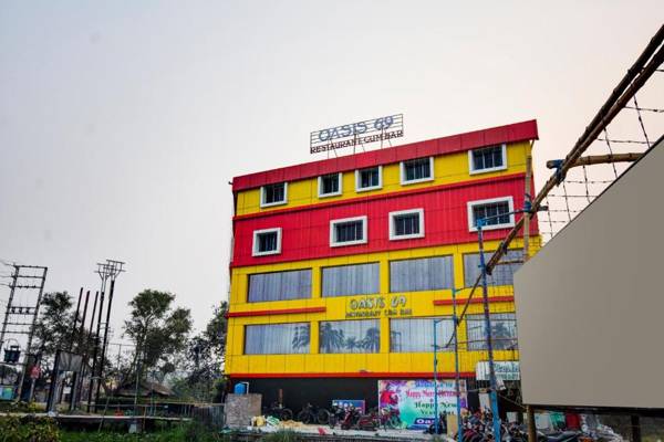 OYO 63448 Oasis Hotel