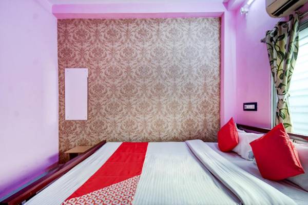 OYO 78559 Bliss Palace
