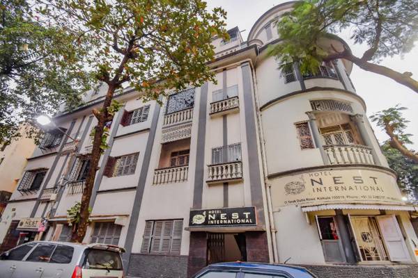 Capital O 214 Hotel Nest International