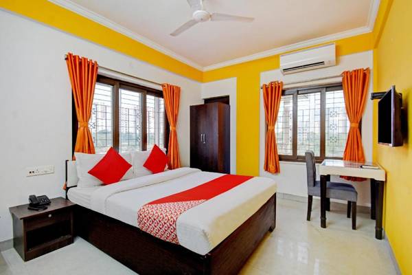 OYO 79874 Rr Residency