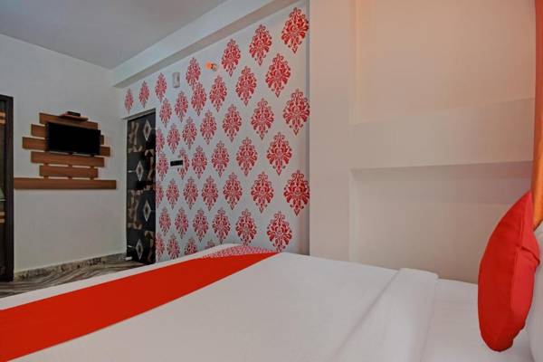 OYO 80734 New Diamond Palace