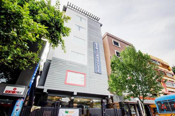 OYO Townhouse Hotel Gokul Regency