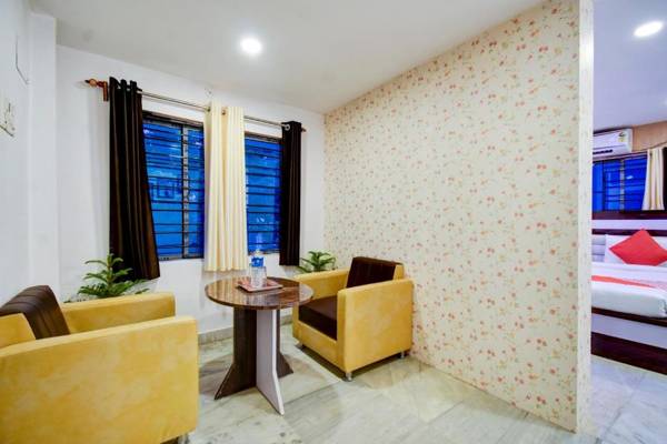 OYO 81663 Rainbow Palace