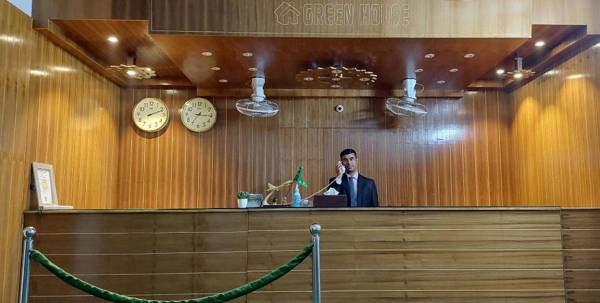 Green House Hotel & Tours