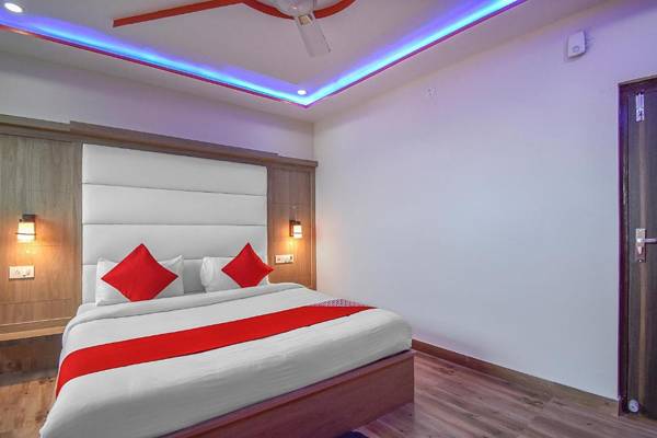 OYO Flagship 82254 Hotel Moonline
